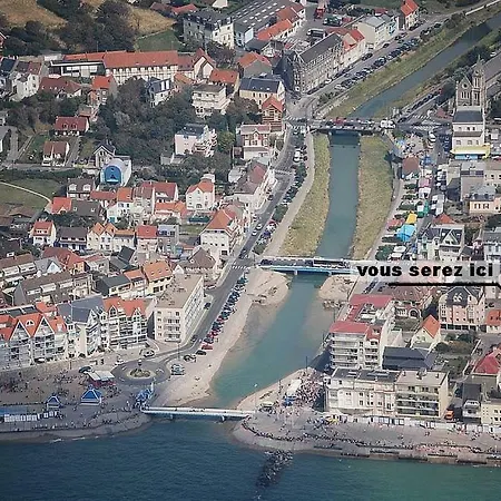 Les Montgolfieres Avec Garage شقة