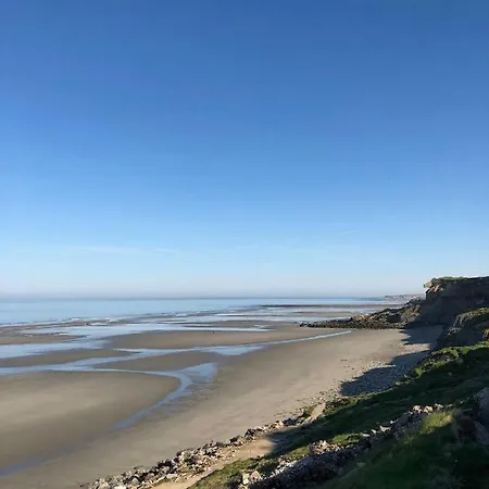 Les Montgolfieres Avec Garage شقة