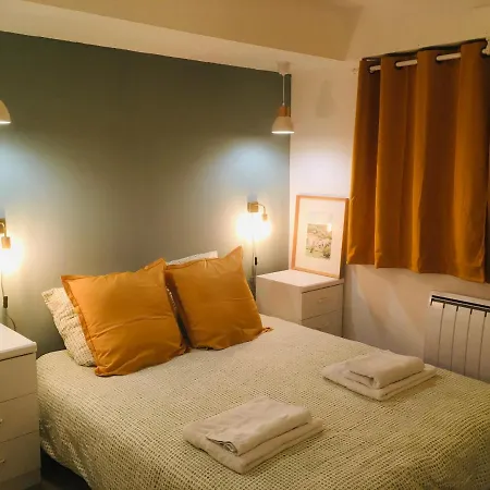 Les Montgolfieres Avec Garage